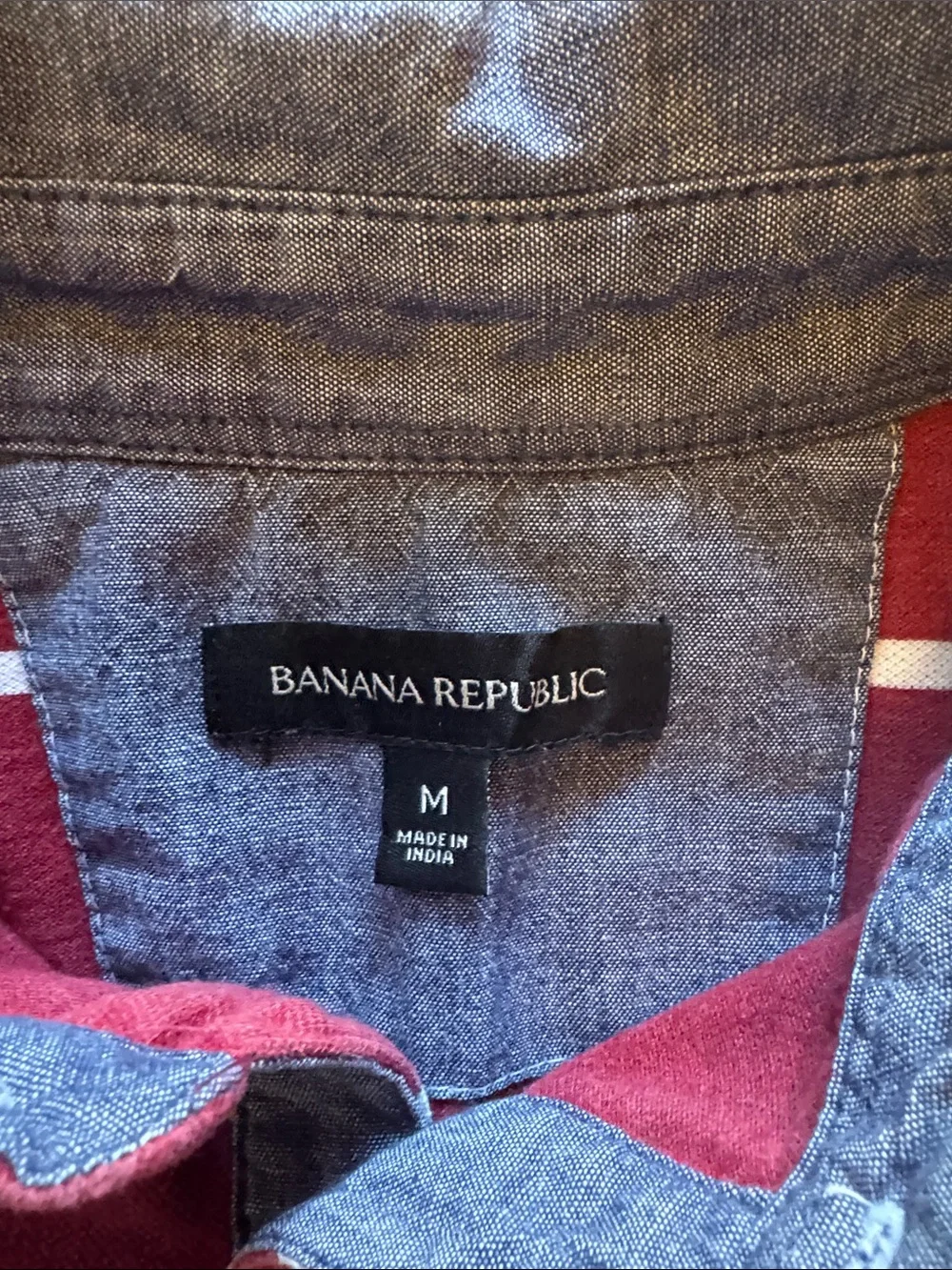 Banana Republic Burgundy and White Striped Polo with Contrast Chambray Collar me